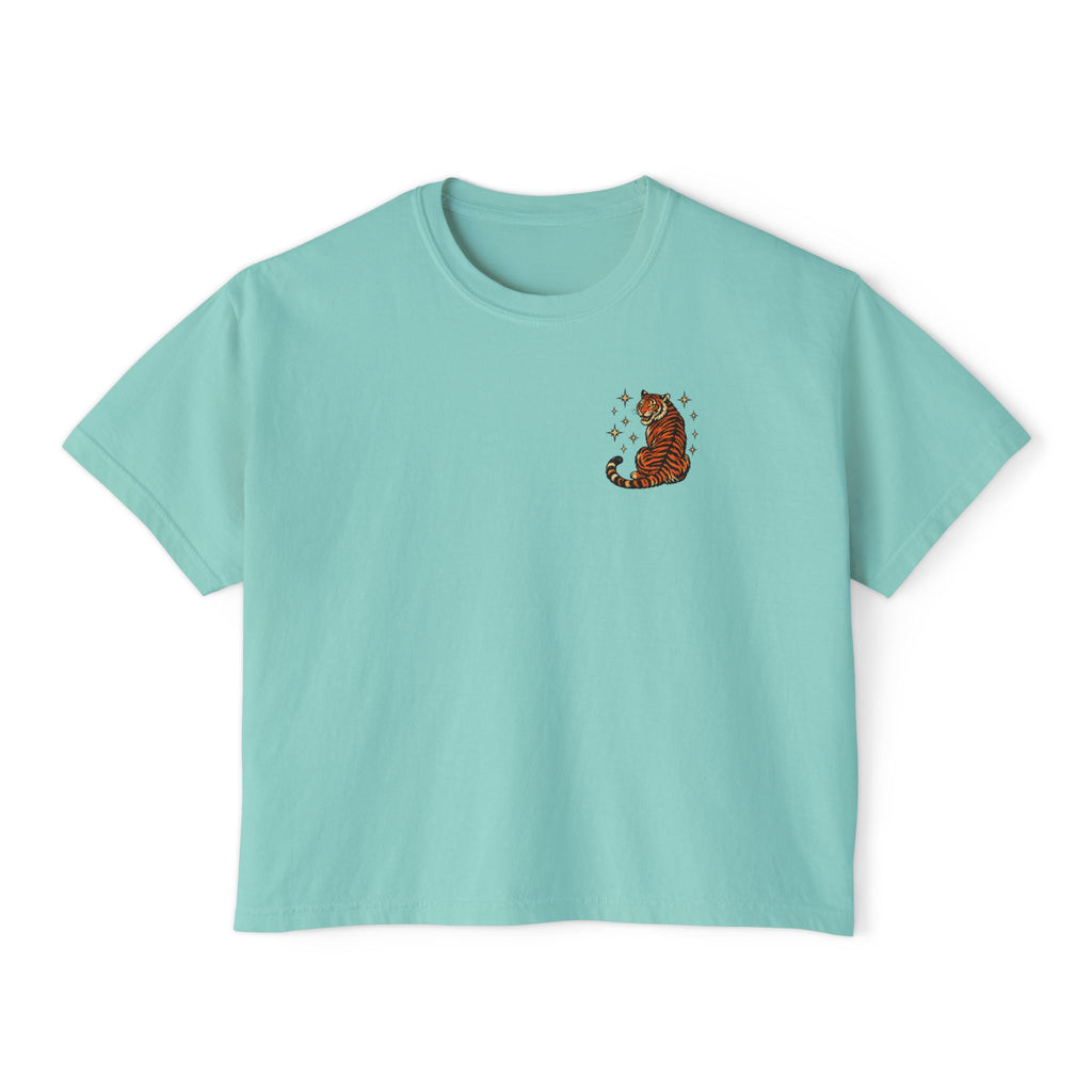 Women's Boxy Tee — Vintage Lantern & Cat Graphic T-Shirt