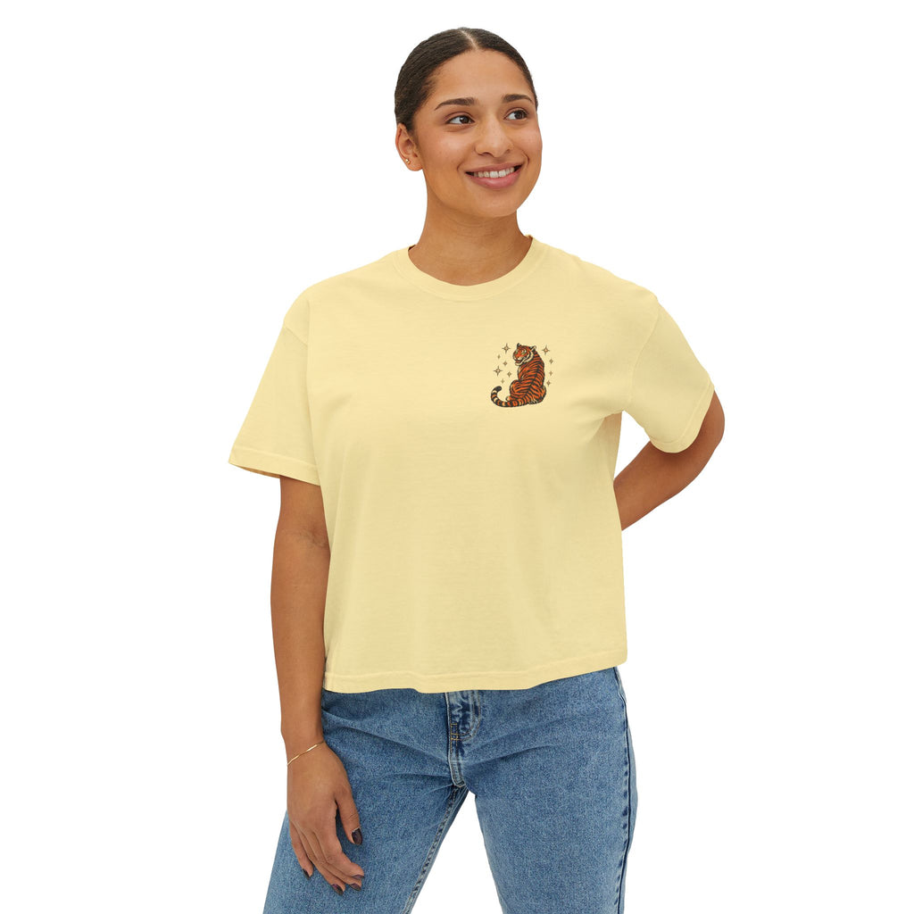 Women's Boxy Tee — Vintage Lantern & Cat Graphic T-Shirt