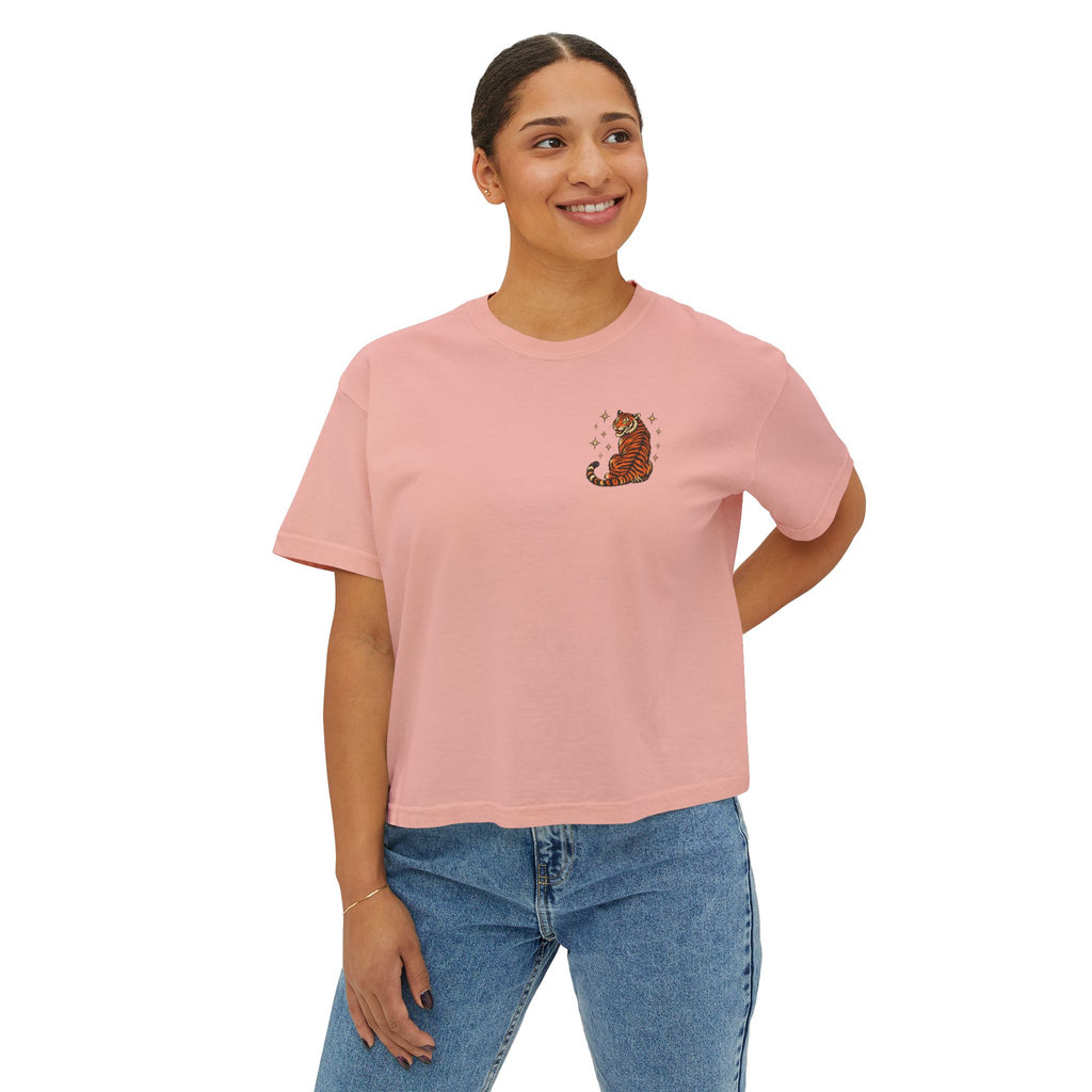 Women's Boxy Tee — Vintage Lantern & Cat Graphic T-Shirt